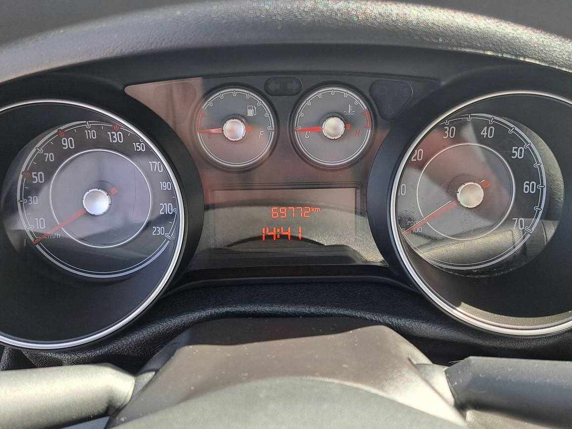fiat-punto-1-2-2017-gasolina-1242cc