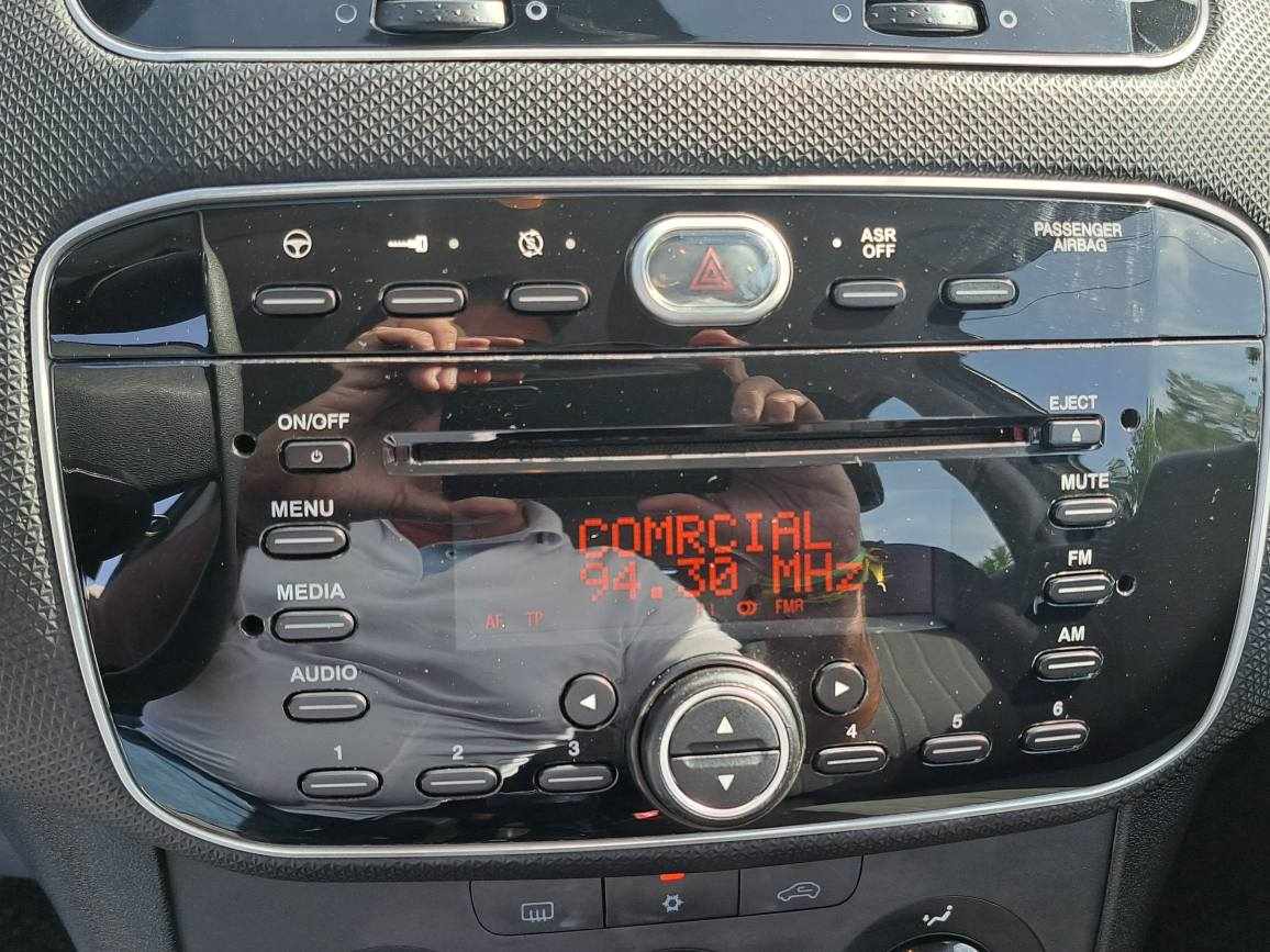 fiat-punto-1-2-2017-gasolina-1242cc