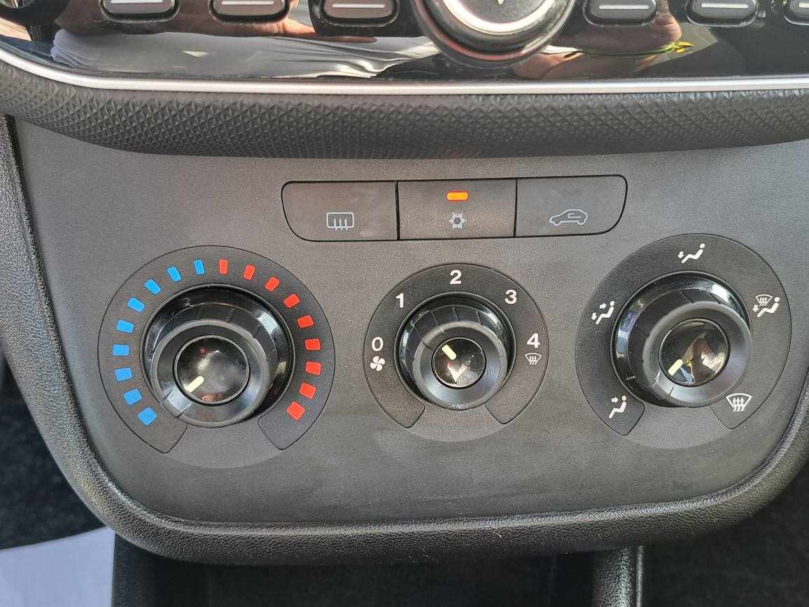 fiat-punto-1-2-2017-gasolina-1242cc