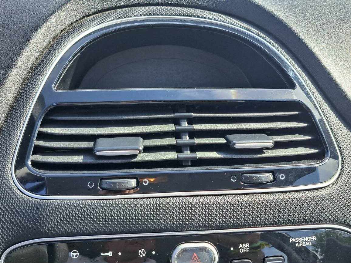 fiat-punto-1-2-2017-gasolina-1242cc