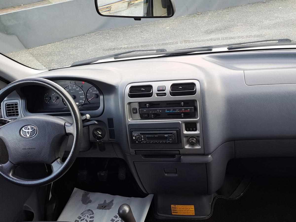 toyota-hiace-2-5-4wd-2010-diesel-2494cc