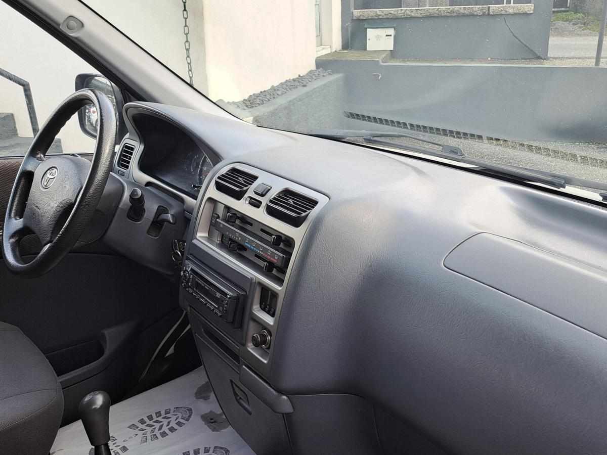 toyota-hiace-2-5-4wd-2010-diesel-2494cc