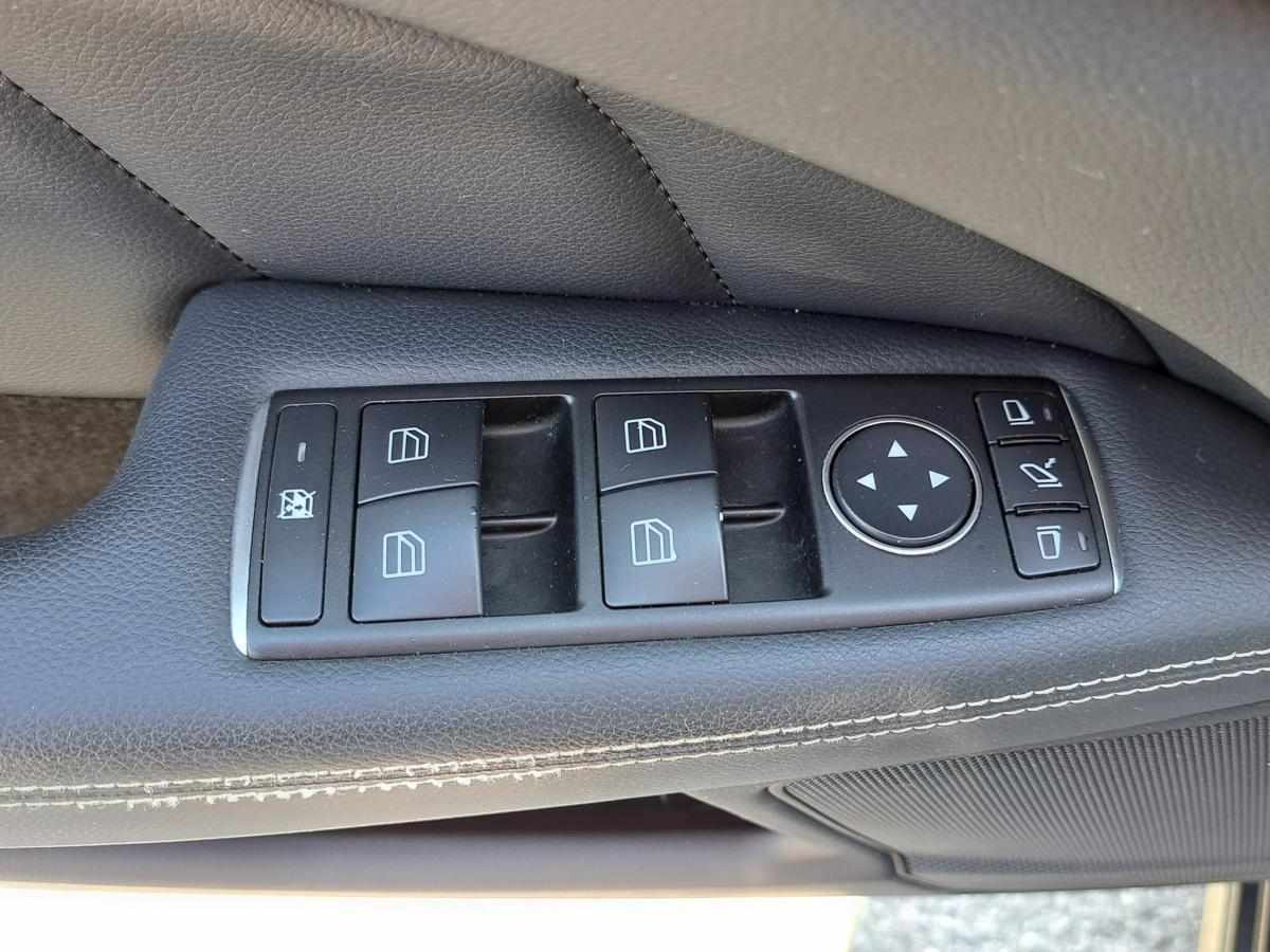 mercedes-benz-cls-350-bluetec-2014-diesel-3000cc