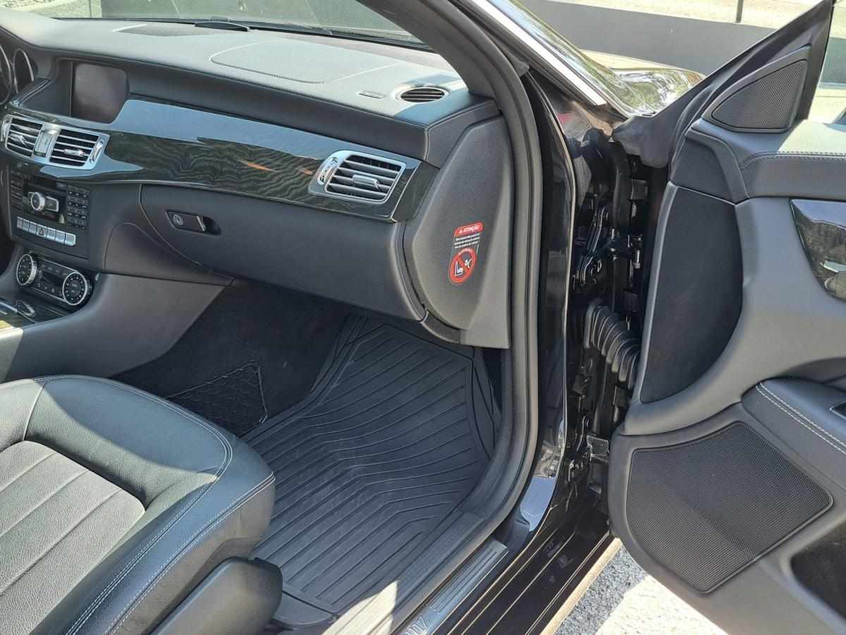 mercedes-benz-cls-350-bluetec-2014-diesel-3000cc