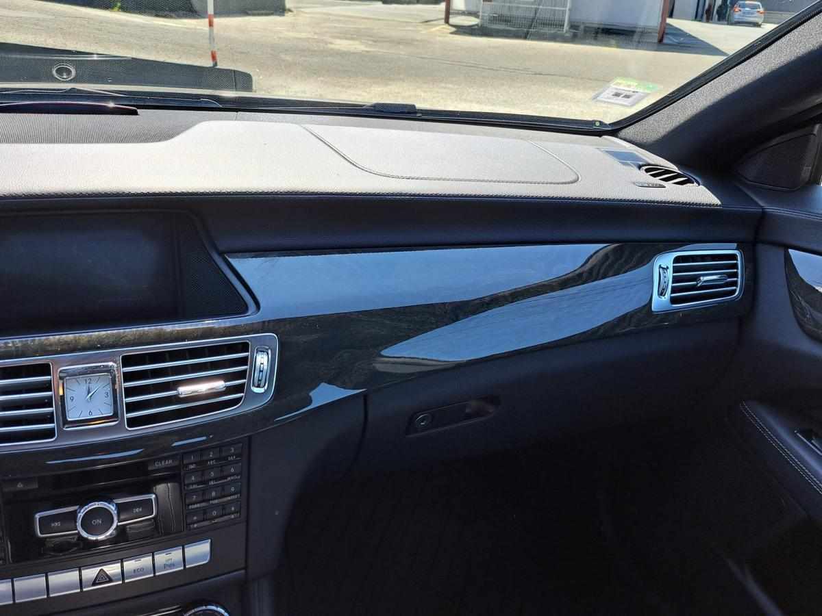mercedes-benz-cls-350-bluetec-2014-diesel-3000cc