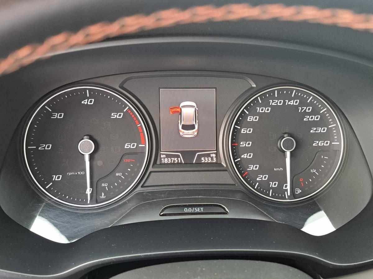 seat-leon-1-6-tdi-4x4-2016-diesel-1598cc