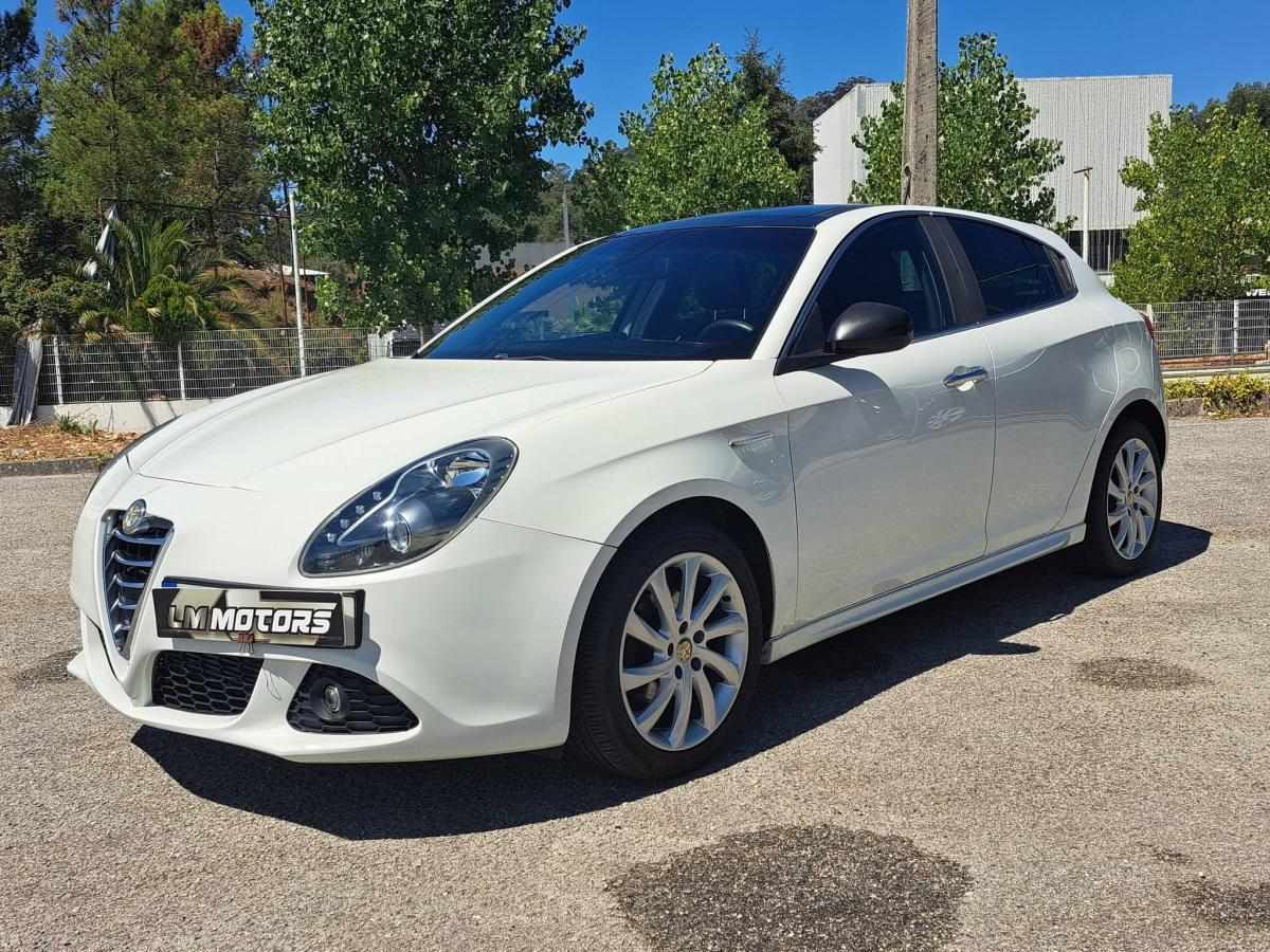 alfa-romeo-giulietta-1-6-jtdm-16v-2012-diesel-1598cc