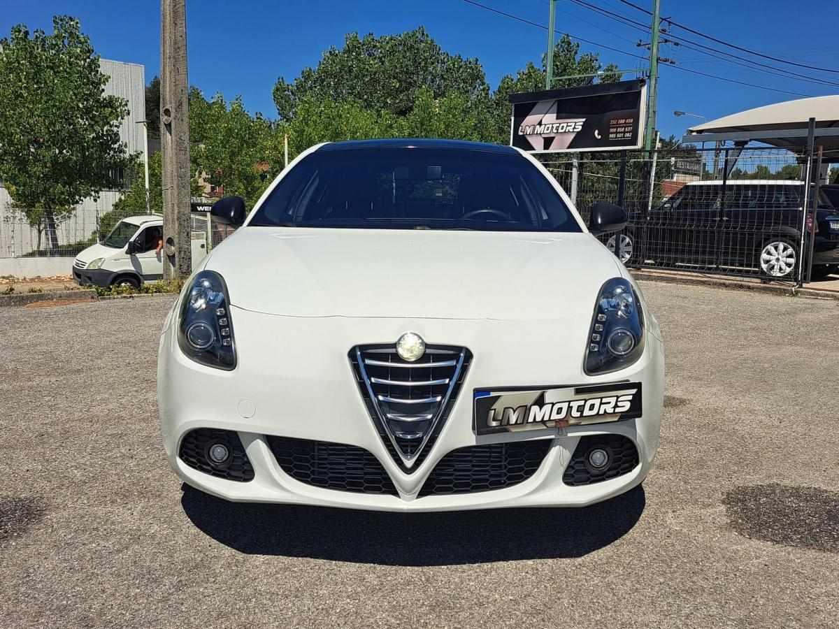 alfa-romeo-giulietta-1-6-jtdm-16v-2012-diesel-1598cc