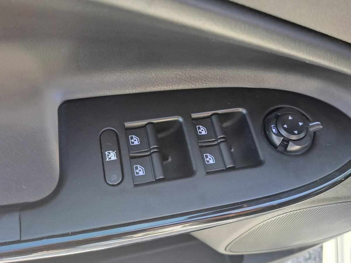 alfa-romeo-giulietta-1-6-jtdm-16v-2012-diesel-1598cc