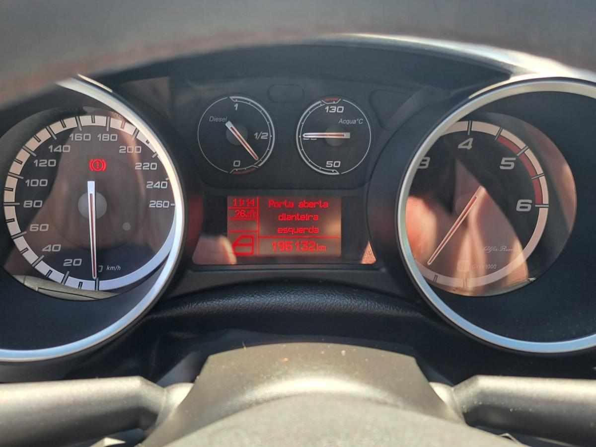 alfa-romeo-giulietta-1-6-jtdm-16v-2012-diesel-1598cc
