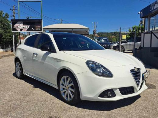 alfa-romeo-giulietta-1-6-jtdm-16v-2012-diesel-1598cc