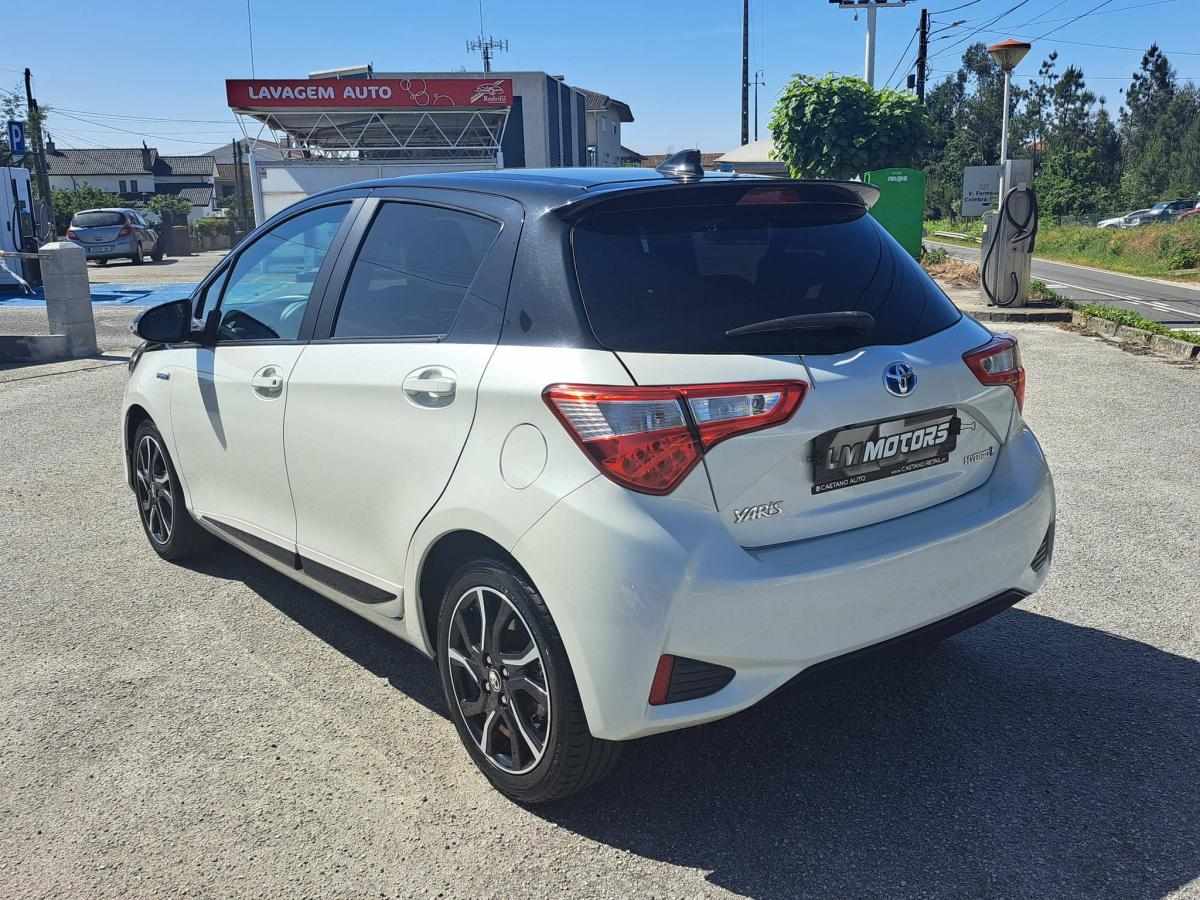 toyota-yaris-hybrid-1-5-vvt-i-2018-gasolina-1497cc
