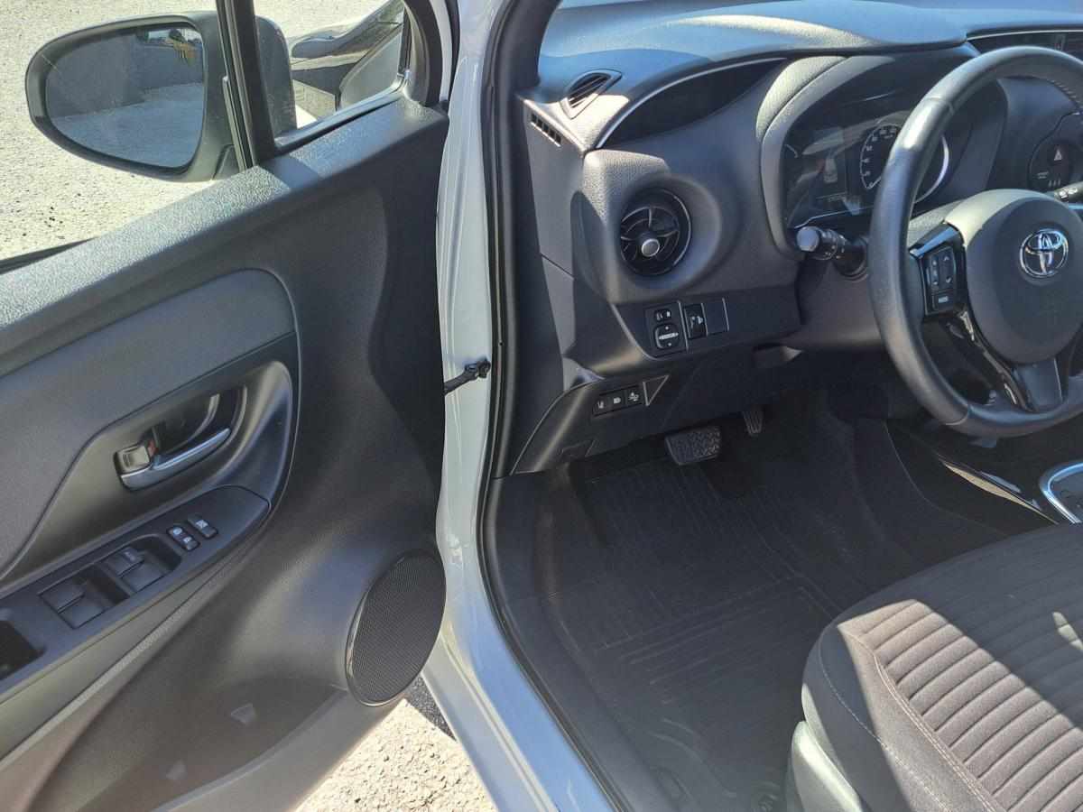 toyota-yaris-hybrid-1-5-vvt-i-2018-gasolina-1497cc