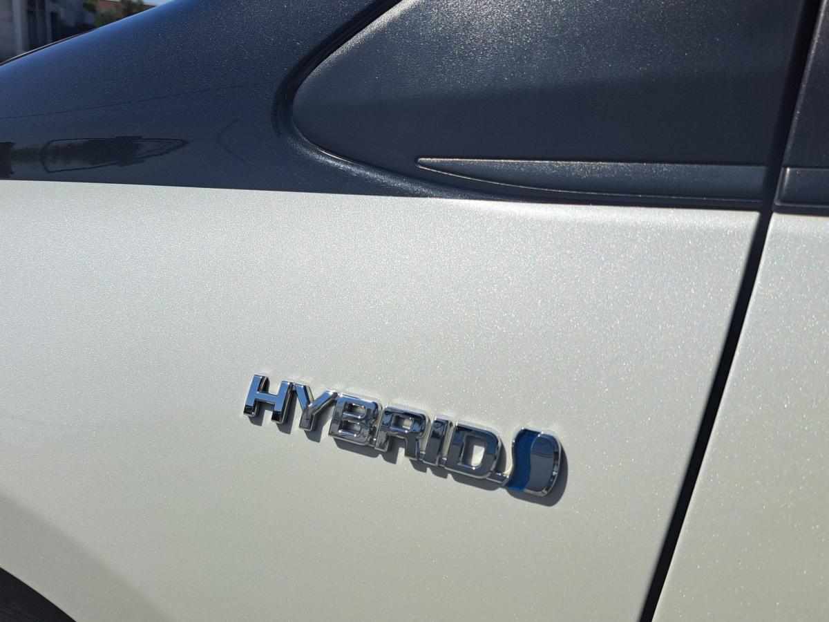 toyota-yaris-hybrid-1-5-vvt-i-2018-gasolina-1497cc