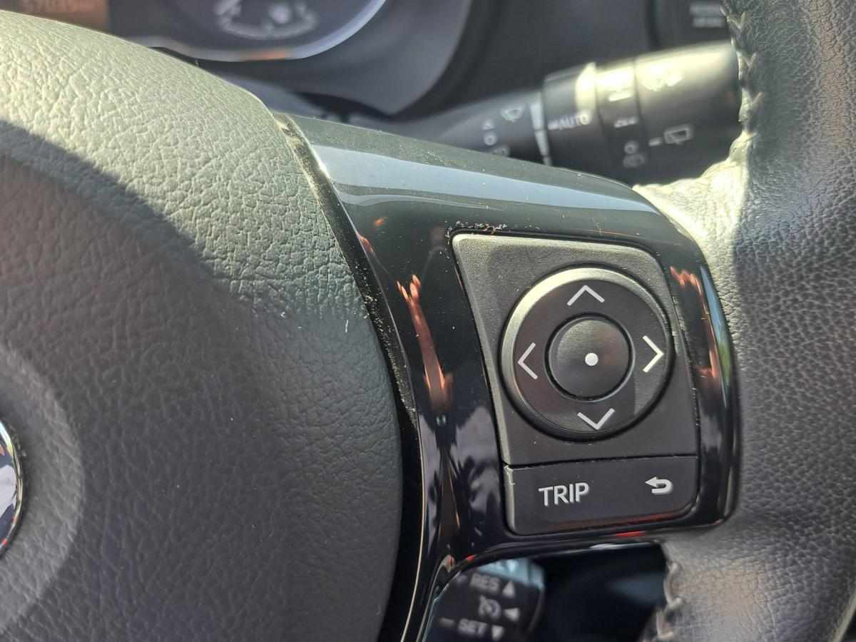 toyota-yaris-hybrid-1-5-vvt-i-2018-gasolina-1497cc