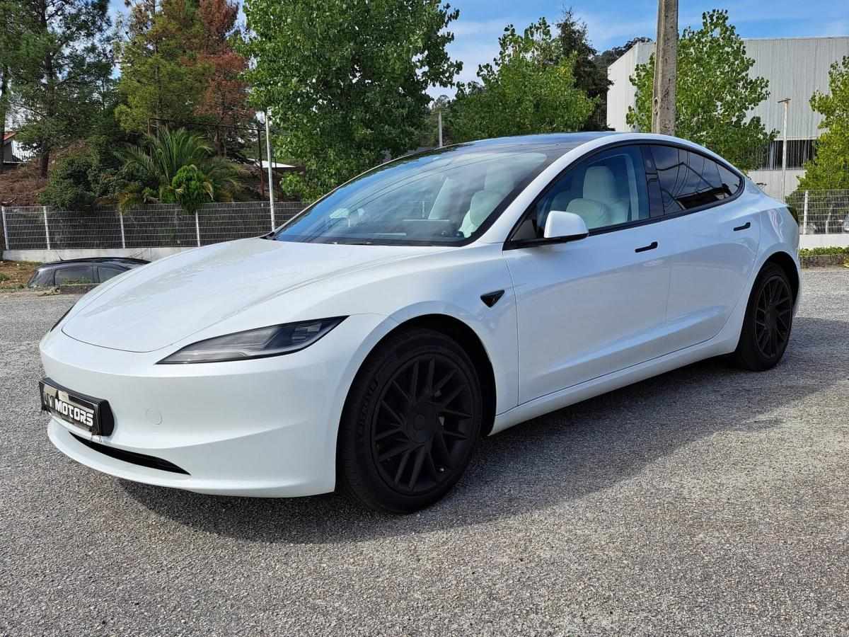 tesla-model-3-60-kwh-standard-range-2025-eletrico