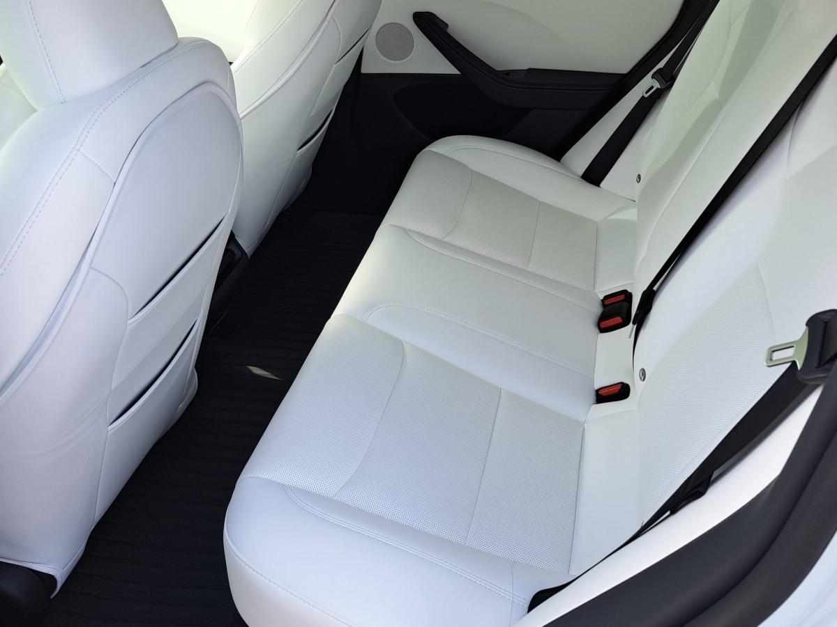 tesla-model-3-60-kwh-standard-range-2025-eletrico