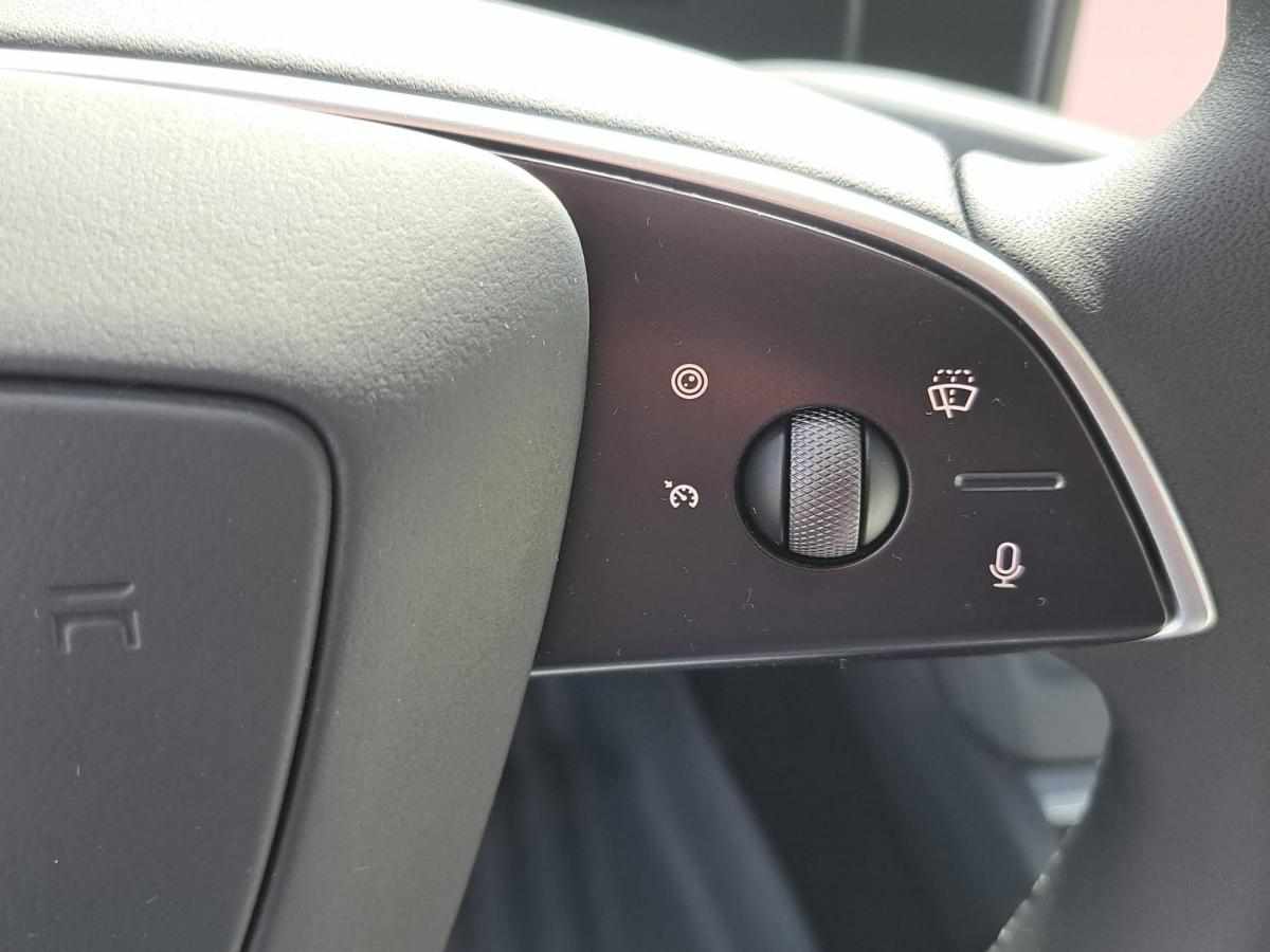 tesla-model-3-60-kwh-standard-range-2025-eletrico