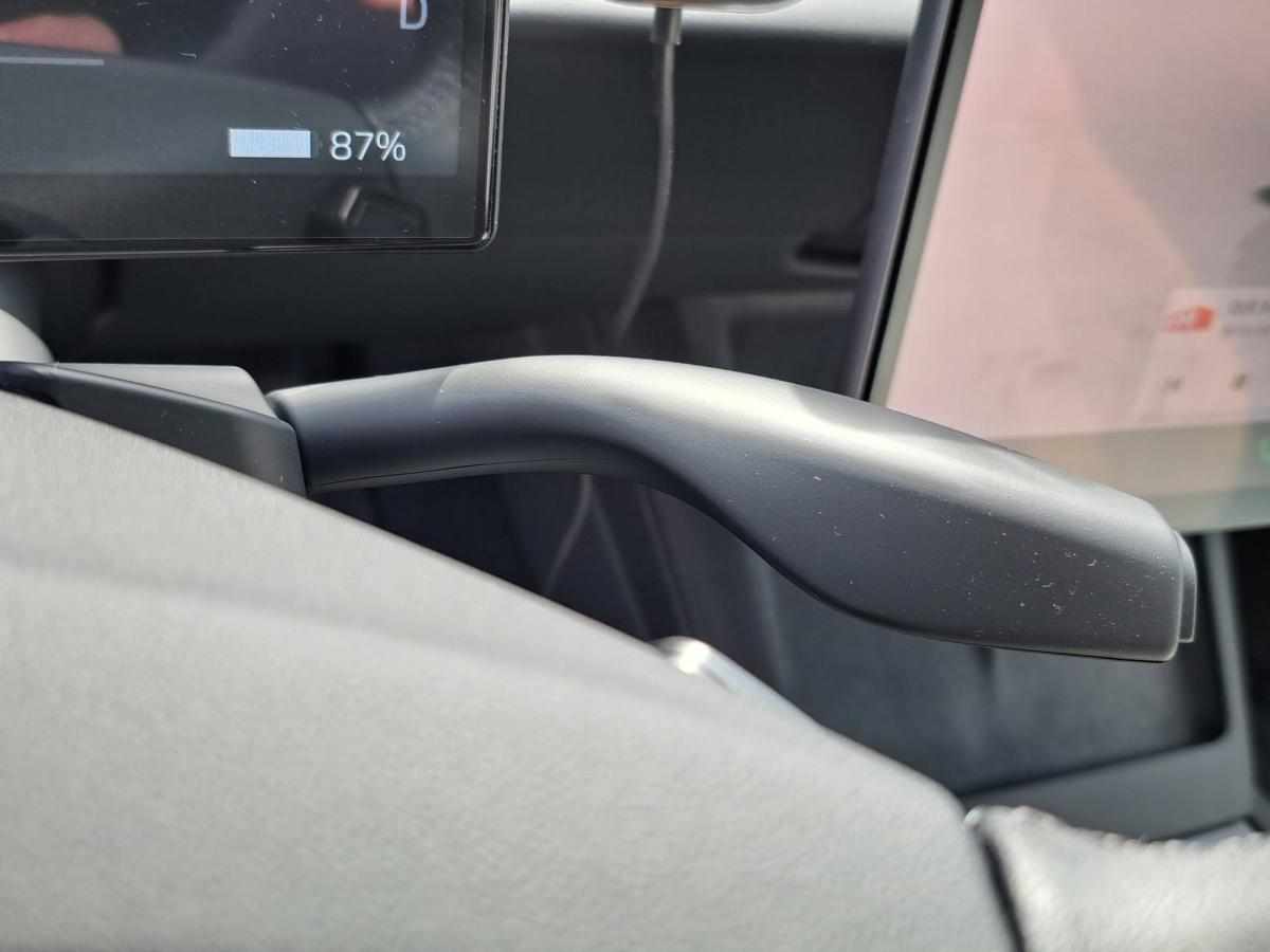 tesla-model-3-60-kwh-standard-range-2025-eletrico