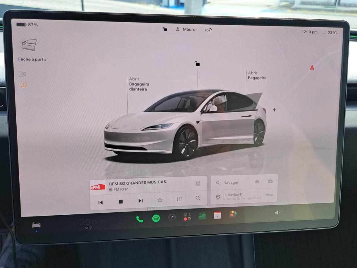 tesla-model-3-60-kwh-standard-range-2025-eletrico