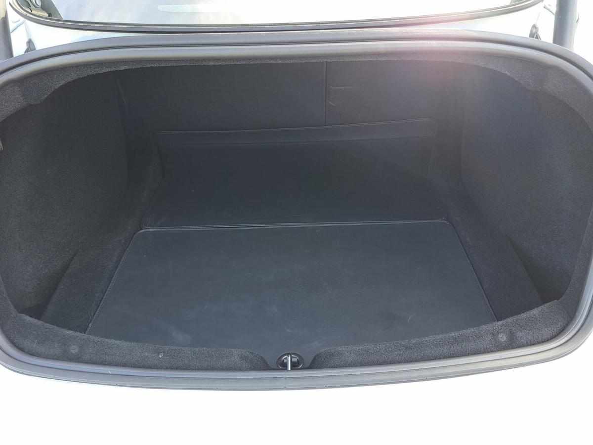 tesla-model-3-60-kwh-standard-range-2025-eletrico
