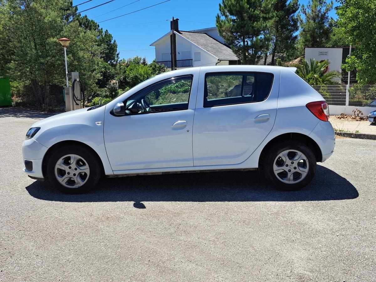 dacia-sandero-1-5-dci-2015-diesel-1461cc