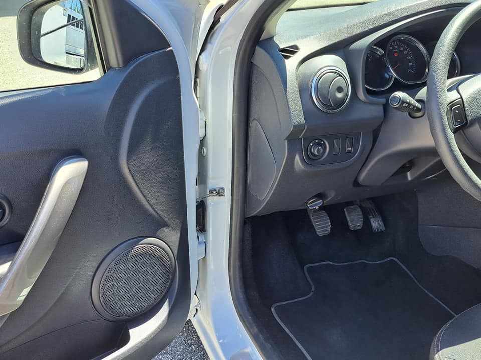 dacia-sandero-1-5-dci-2015-diesel-1461cc