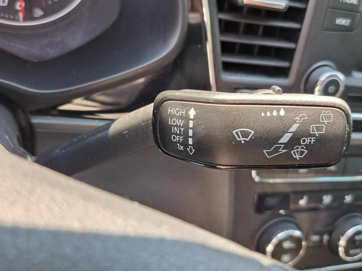 seat-leon-1-6-tdi-ecomotive-2014-diesel-1598cc
