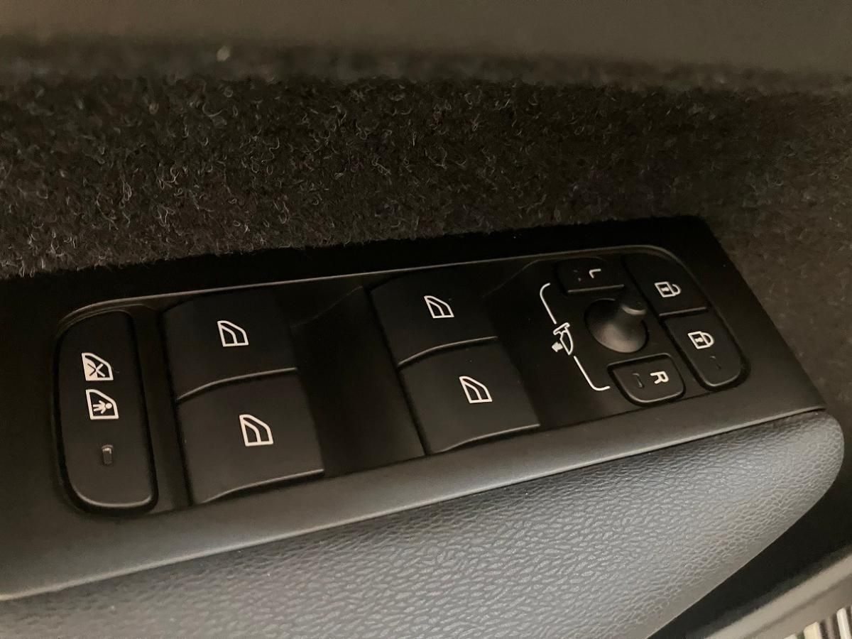 volvo-xc40-2020-hibrido-a-gasolina-1477cc