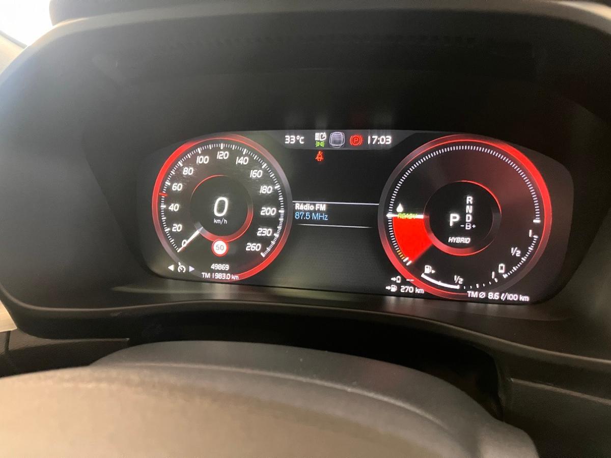 volvo-xc40-2020-hibrido-a-gasolina-1477cc