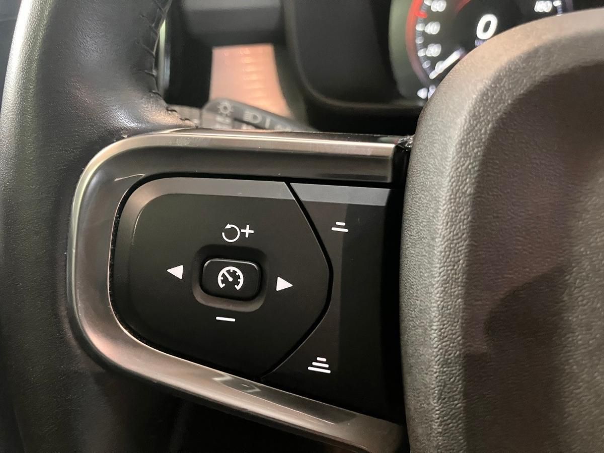 volvo-xc40-2020-hibrido-a-gasolina-1477cc