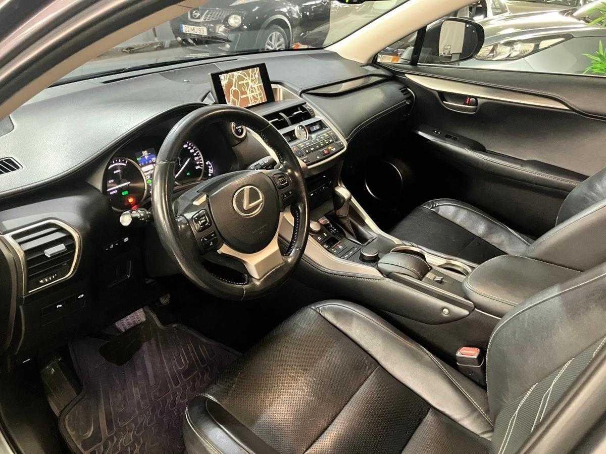 lexus-nx-2015-hibrido-a-gasolina-2494cc