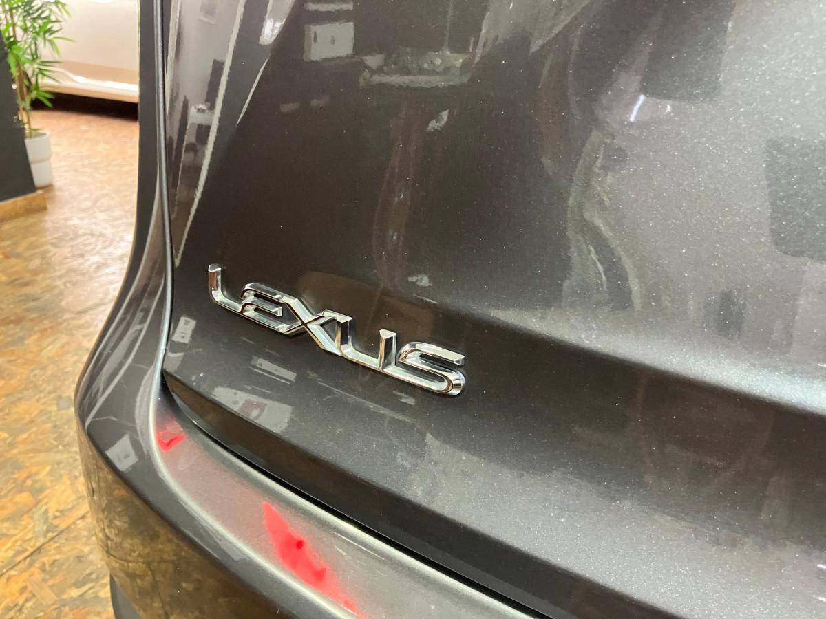lexus-nx-2015-hibrido-a-gasolina-2494cc