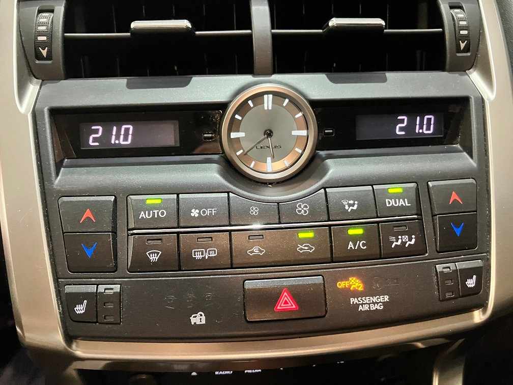 lexus-nx-2015-hibrido-a-gasolina-2494cc