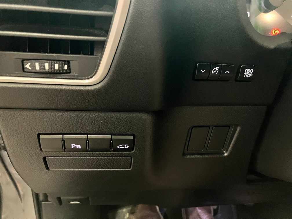 lexus-nx-2015-hibrido-a-gasolina-2494cc