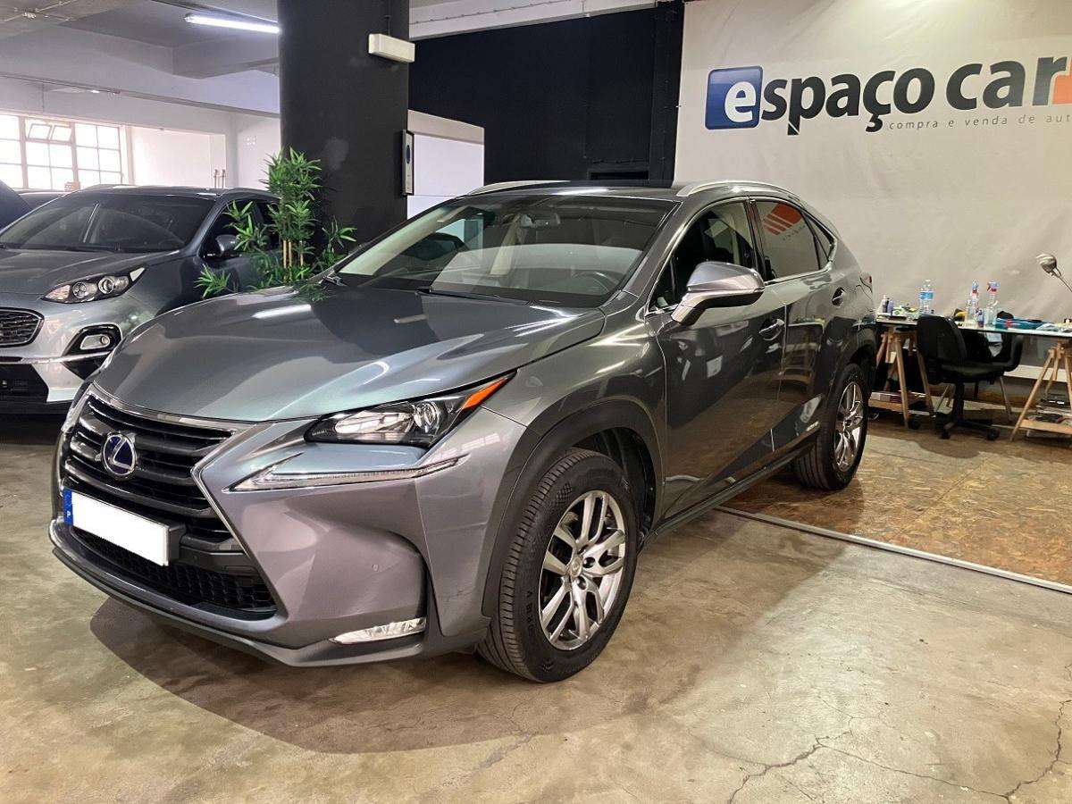 lexus-nx-2015-hibrido-a-gasolina-2494cc