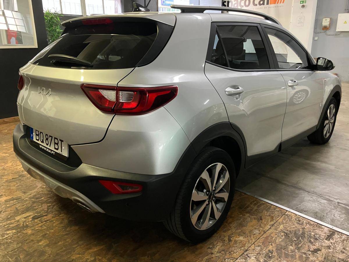 kia-stonic-2024-gasolina-1197cc