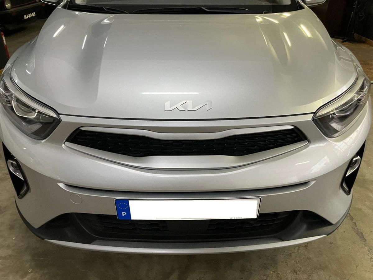 kia-stonic-2024-gasolina-1197cc