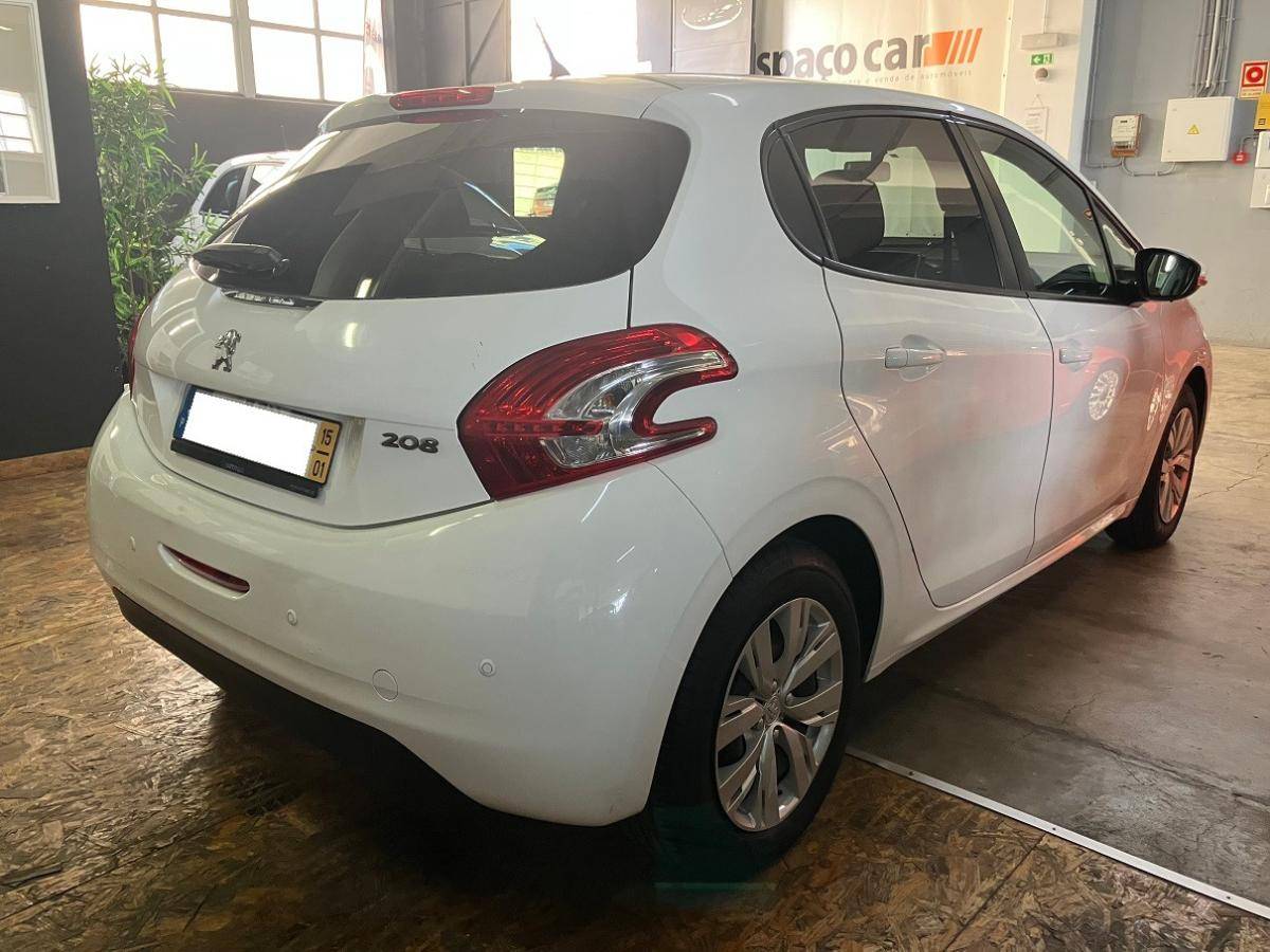 peugeot-208-2015-diesel-1398cc