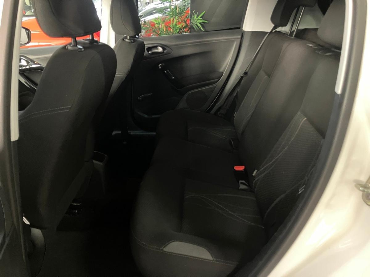 peugeot-208-2015-diesel-1398cc