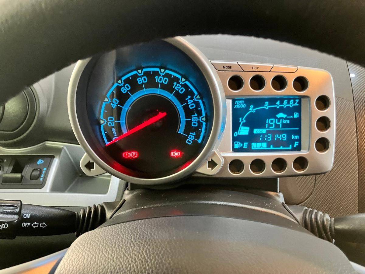 chevrolet-spark-2013-gasolina-995cc