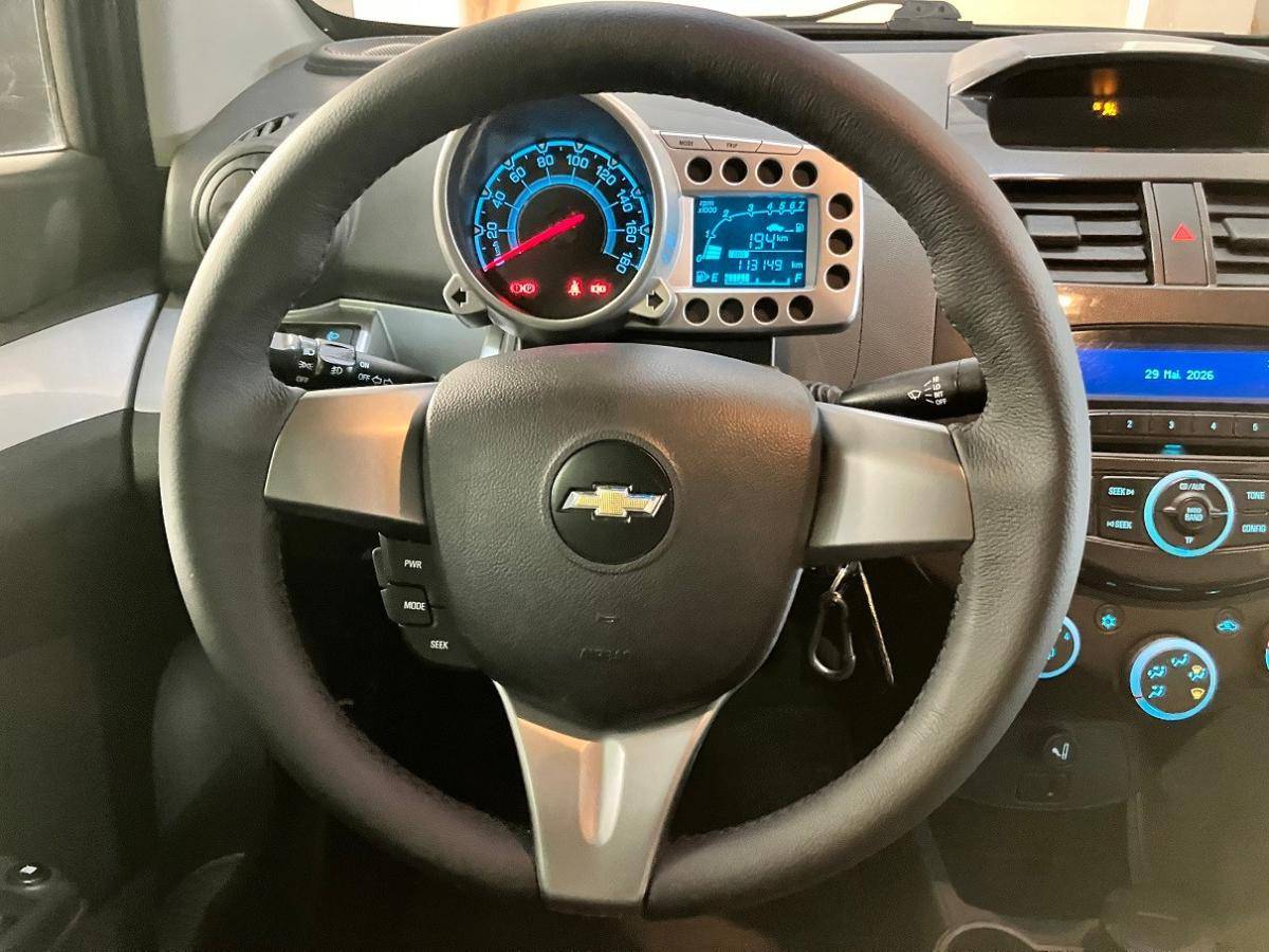 chevrolet-spark-2013-gasolina-995cc