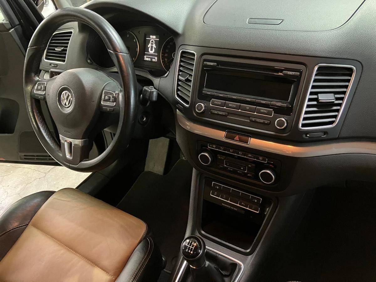 volkswagen-sharan-2012-diesel-1968cc