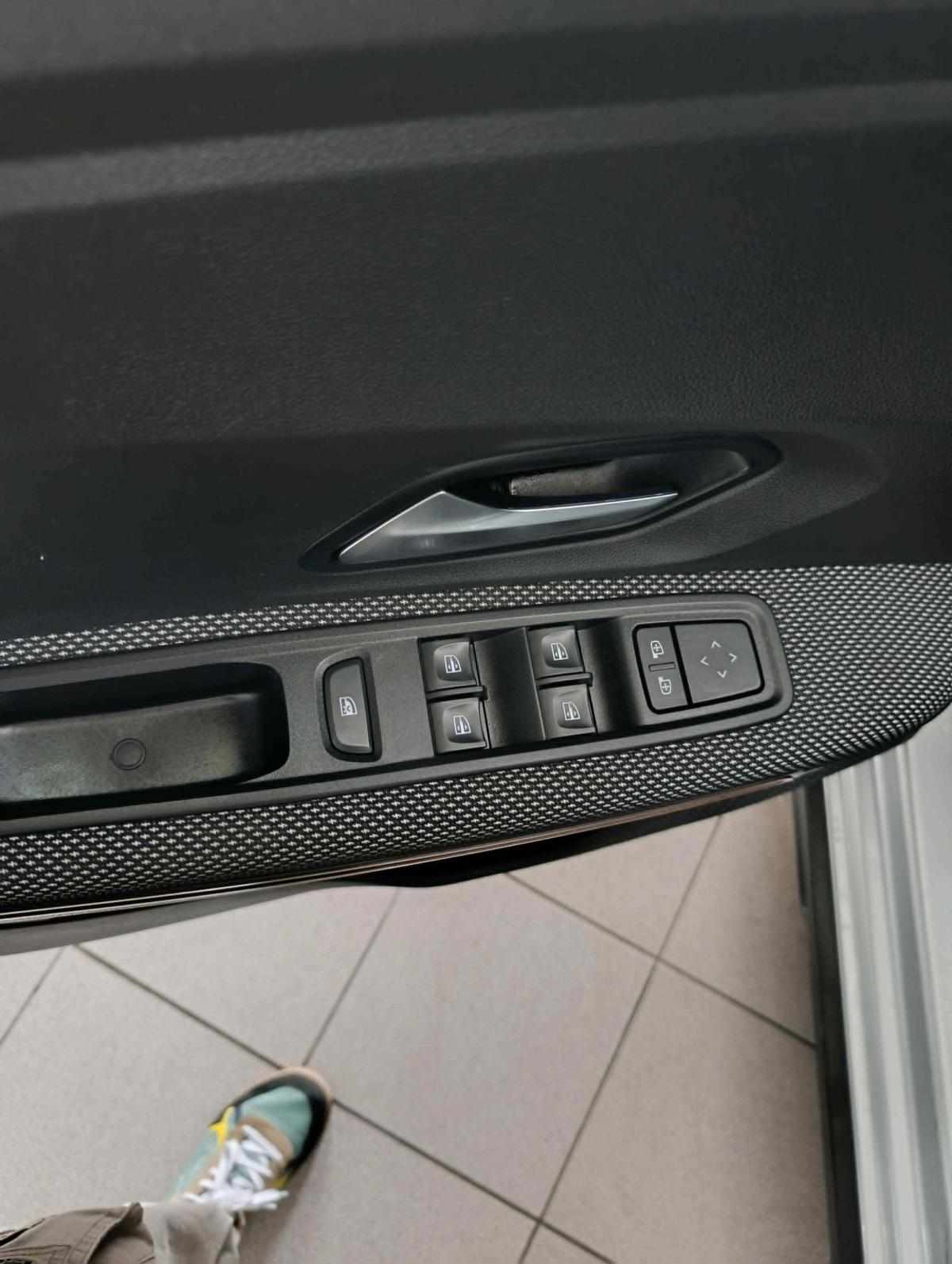 dacia-sandero-1-0-tce-eco-g-2021-gpl-999cc