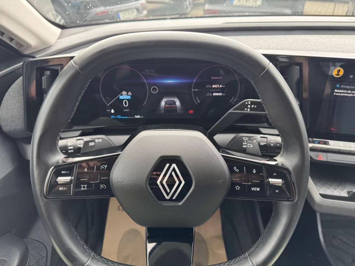 renault-megane-e-tech-2022-eletrico-200cc