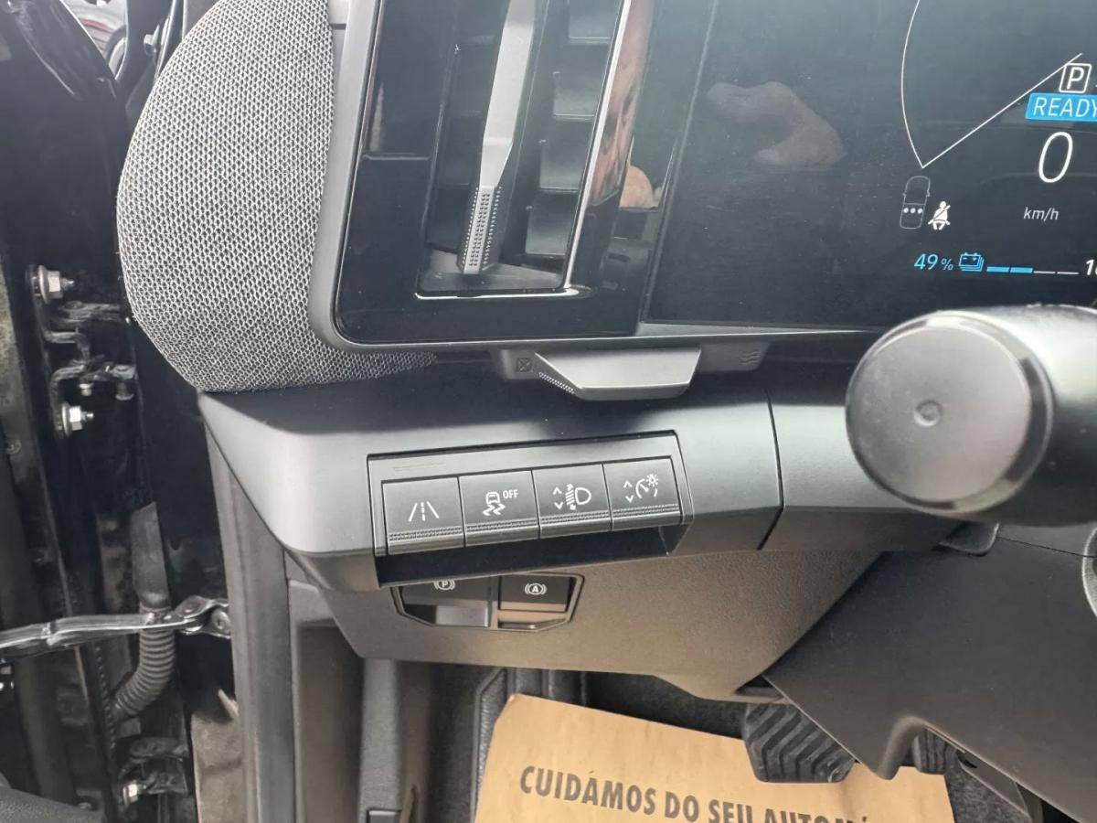 renault-megane-e-tech-2022-eletrico-200cc