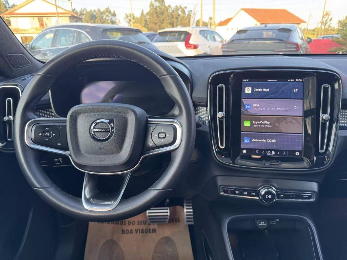 volvo-xc40-2021-eletrico-200cc
