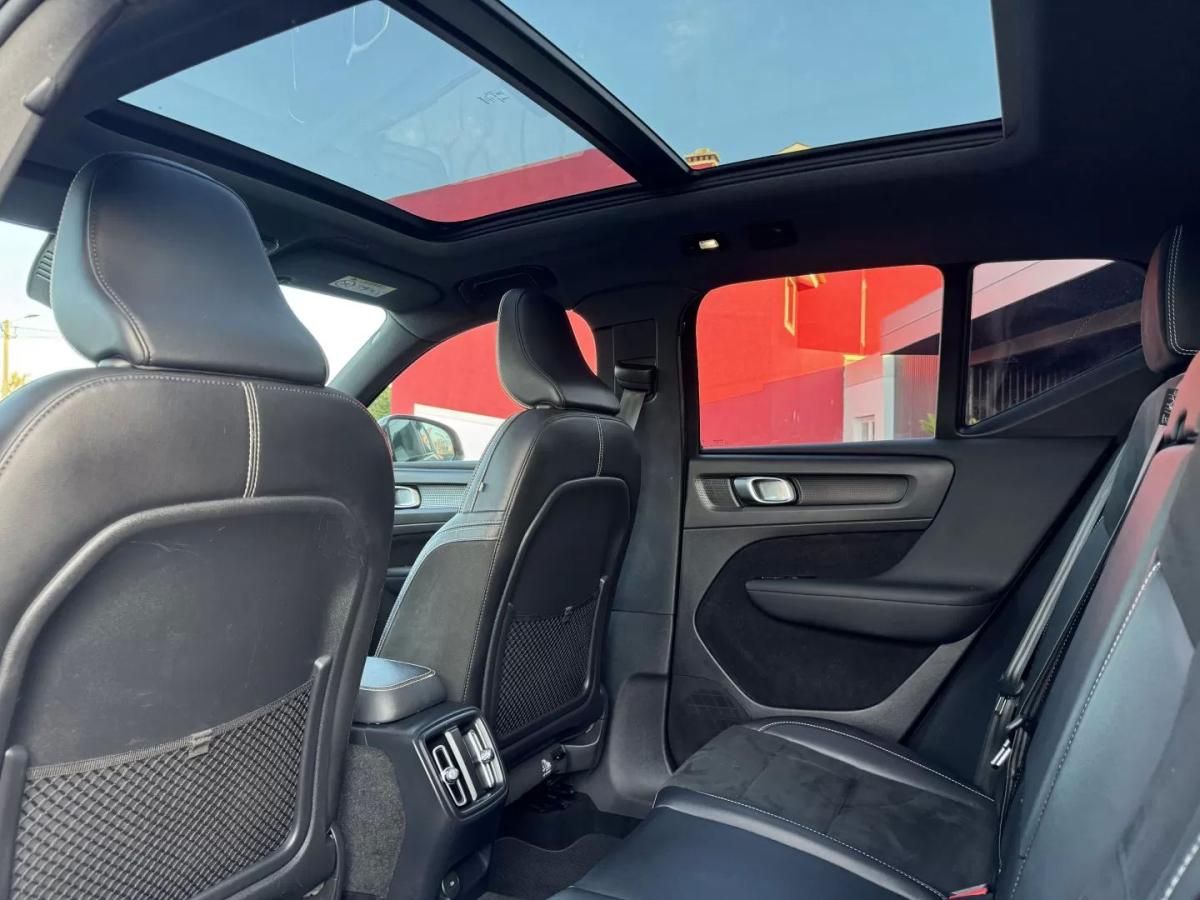 volvo-xc40-2021-eletrico-200cc