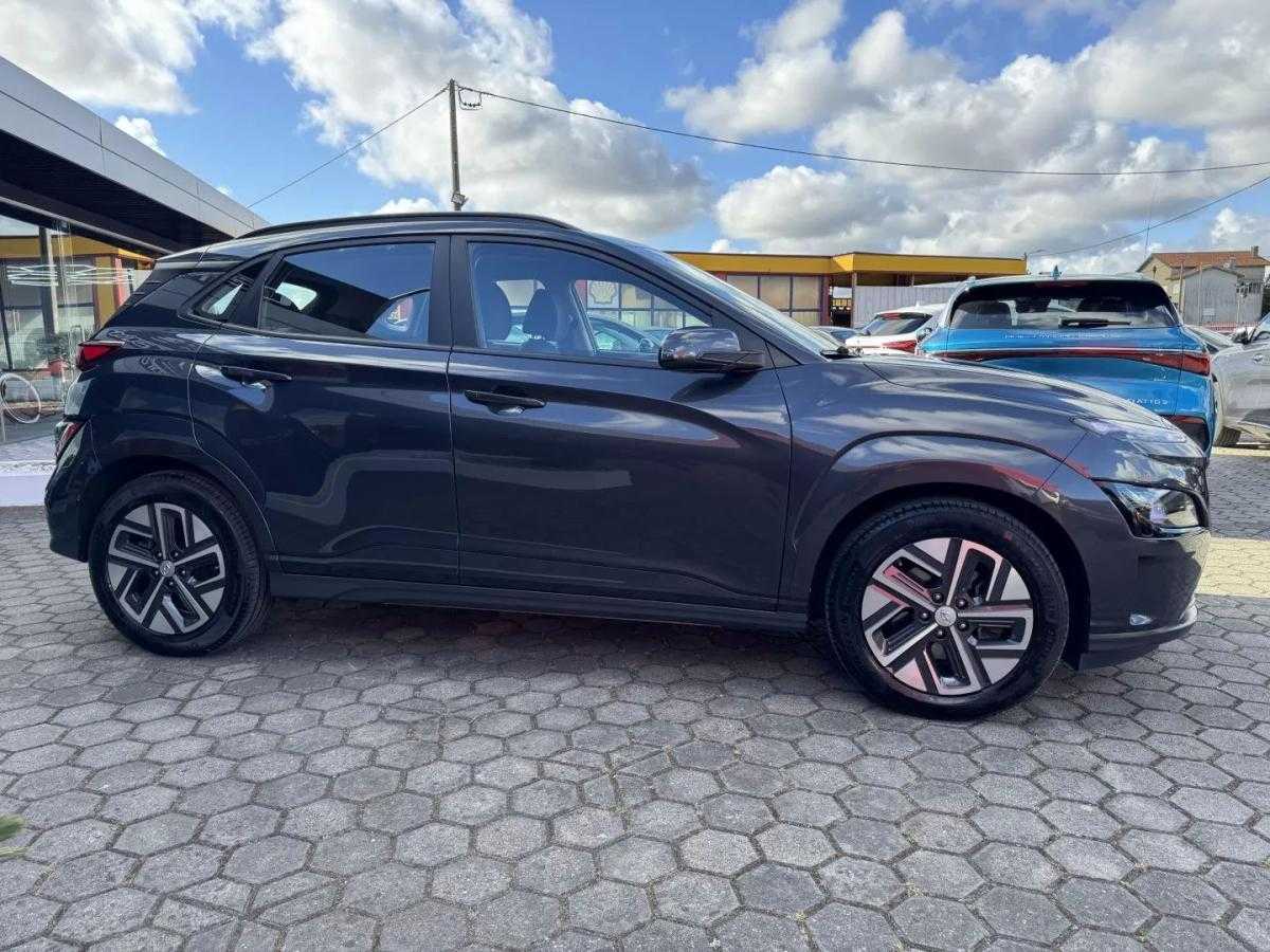 hyundai-kauai-2021-eletrico-200cc