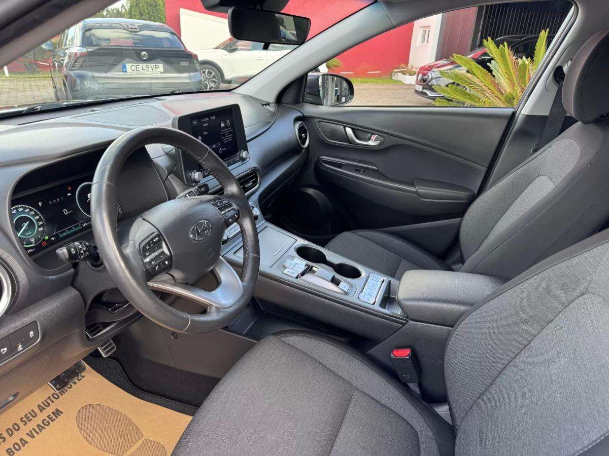 hyundai-kauai-2021-eletrico-200cc